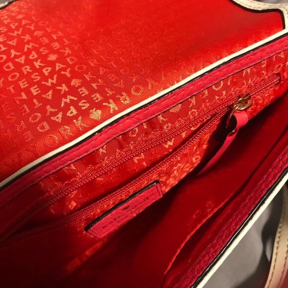 Kate Spade - Picture 3 of 3